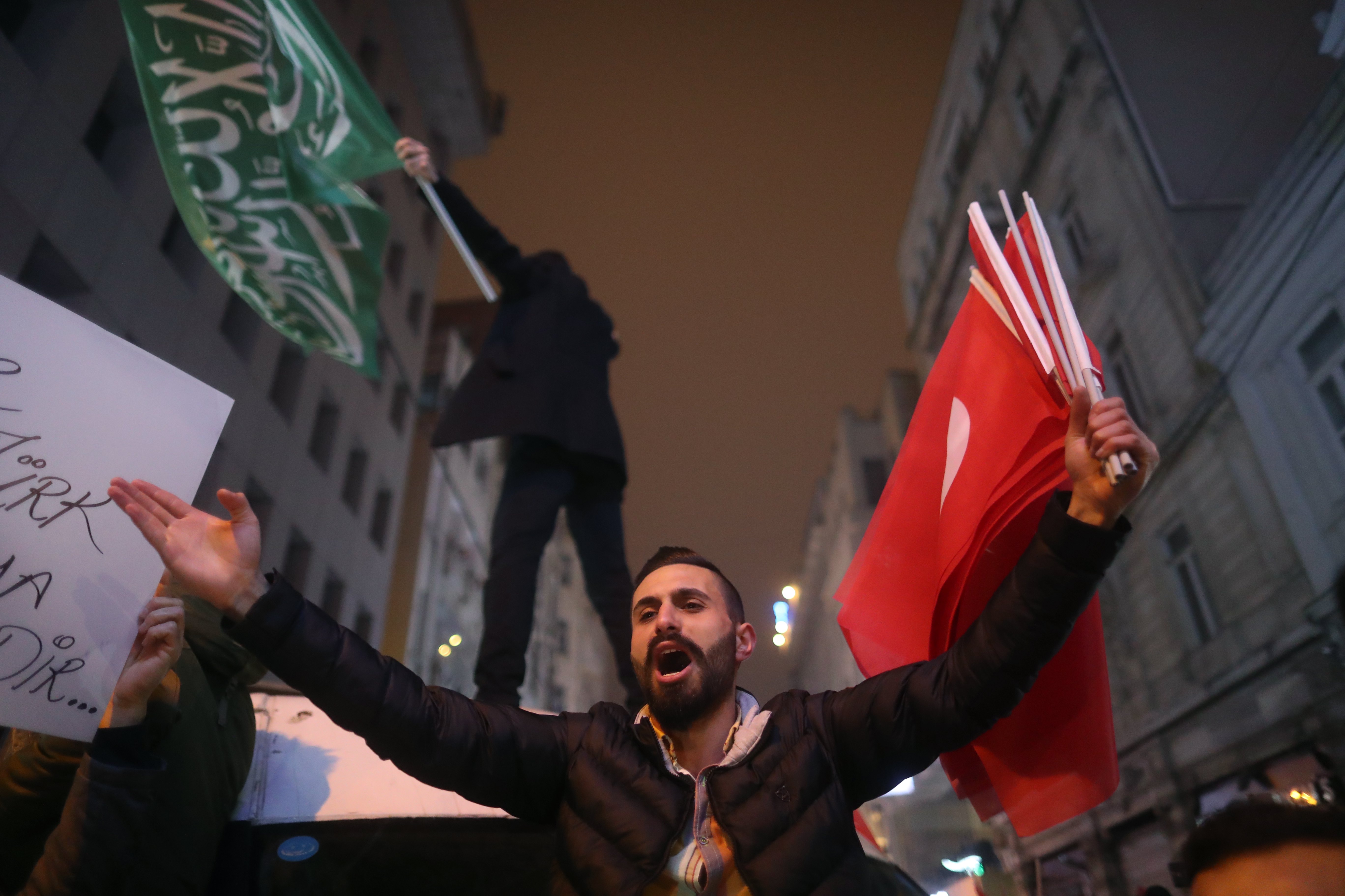 Ερντογάν ωρύεται κατά Ολλανδίας-Γερμανίας και προσφεύγει στο… ΕΔΑΔ