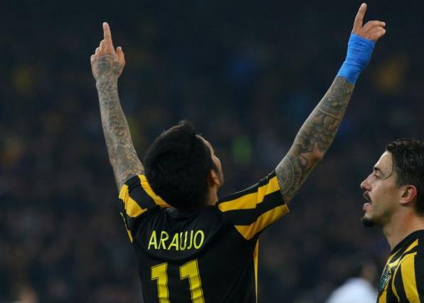 «Ο Αραούχο δεν θα μείνει στην ΑΕΚ», λένε στη Λας Πάλμας