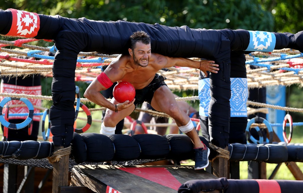 Υψηλά ποσοστά τηλεθέασης για το «Survivor»: οι σημερινές εξελίξεις