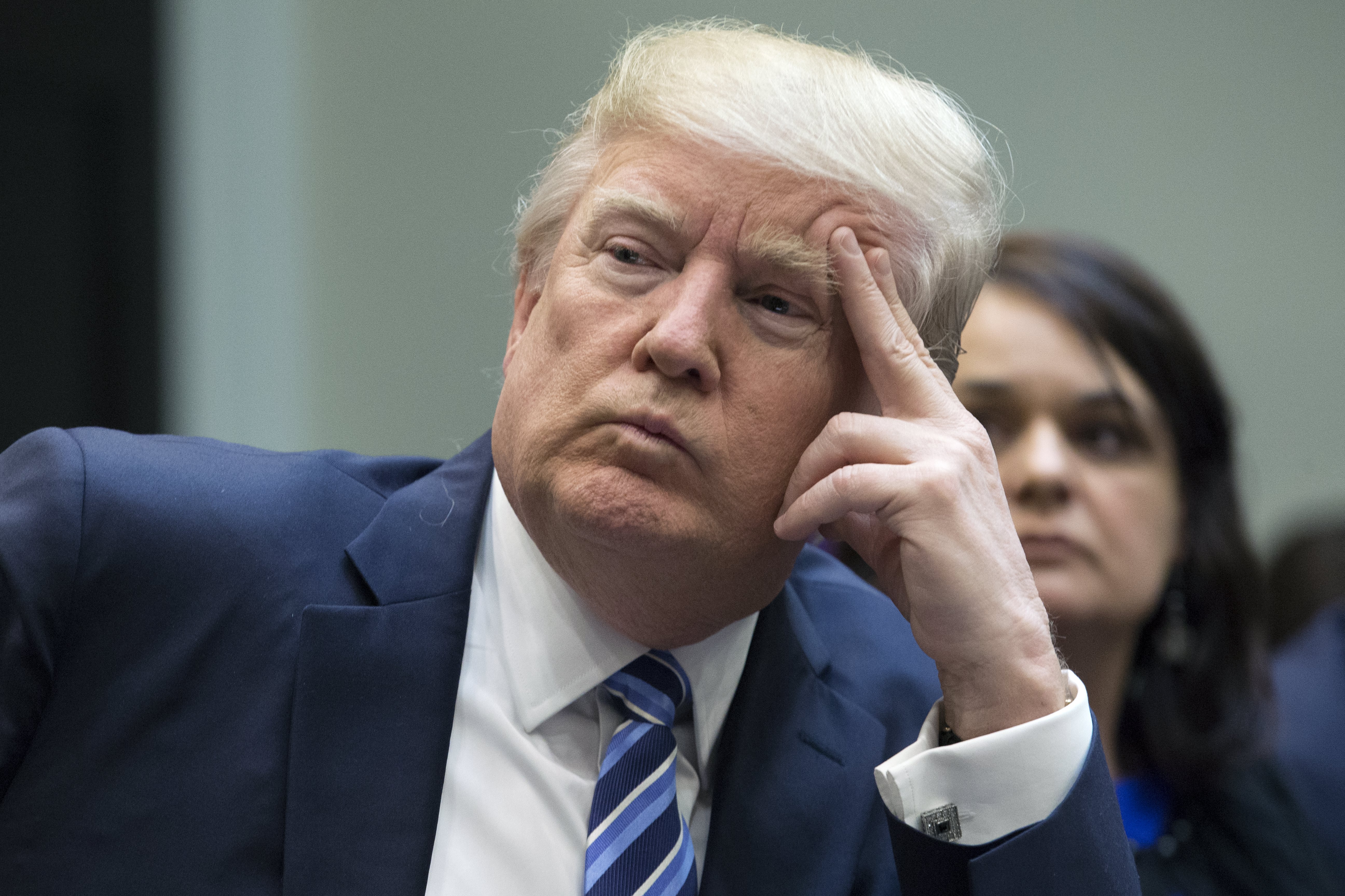 Μια πρώτη γεύση από τα φορολογικά του Τραμπ πήραν οι Αμερικανοί