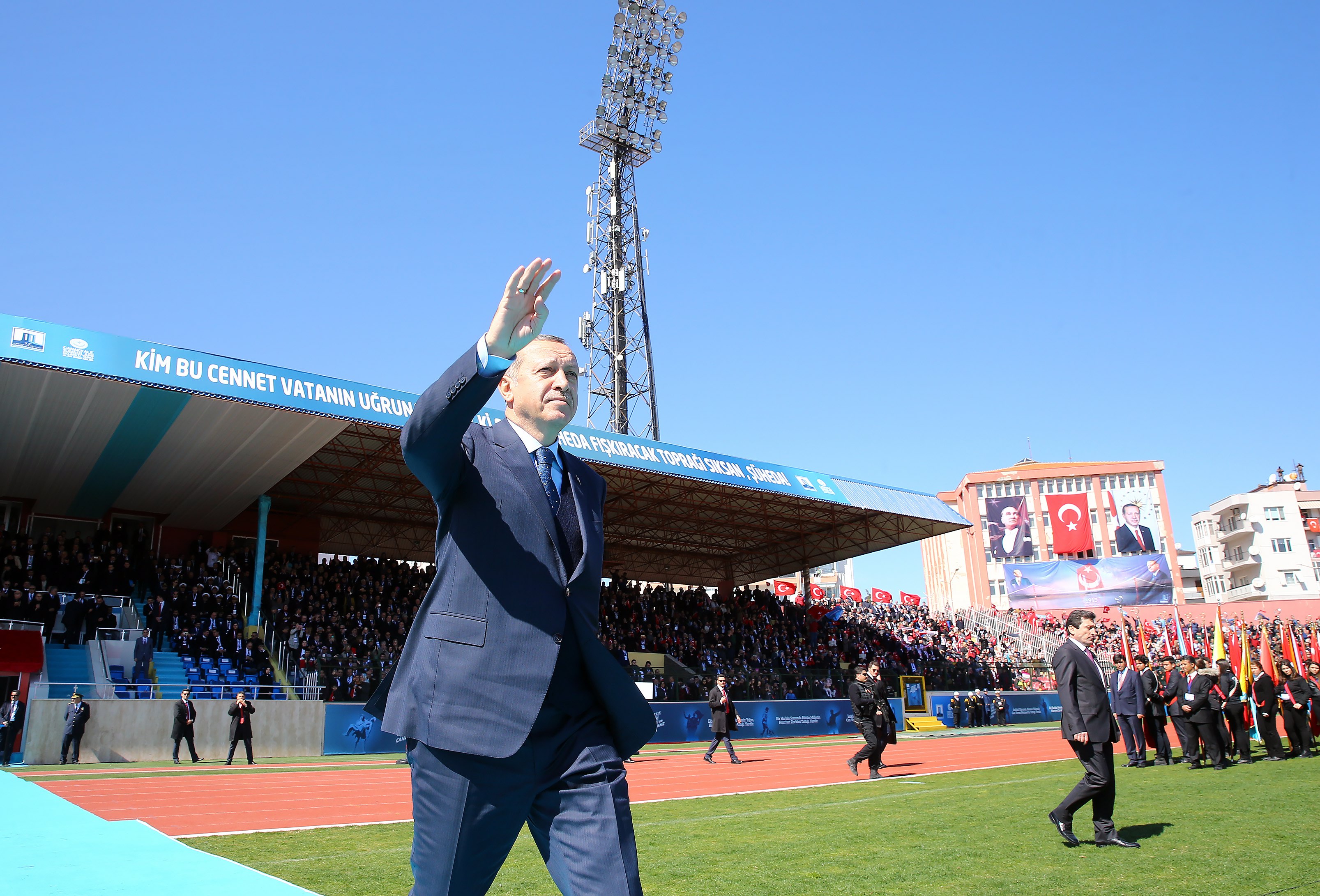 Επαναφορά της θανατικής ποινής μετά το δημοψήφισμα βλέπει ο Ερντογάν