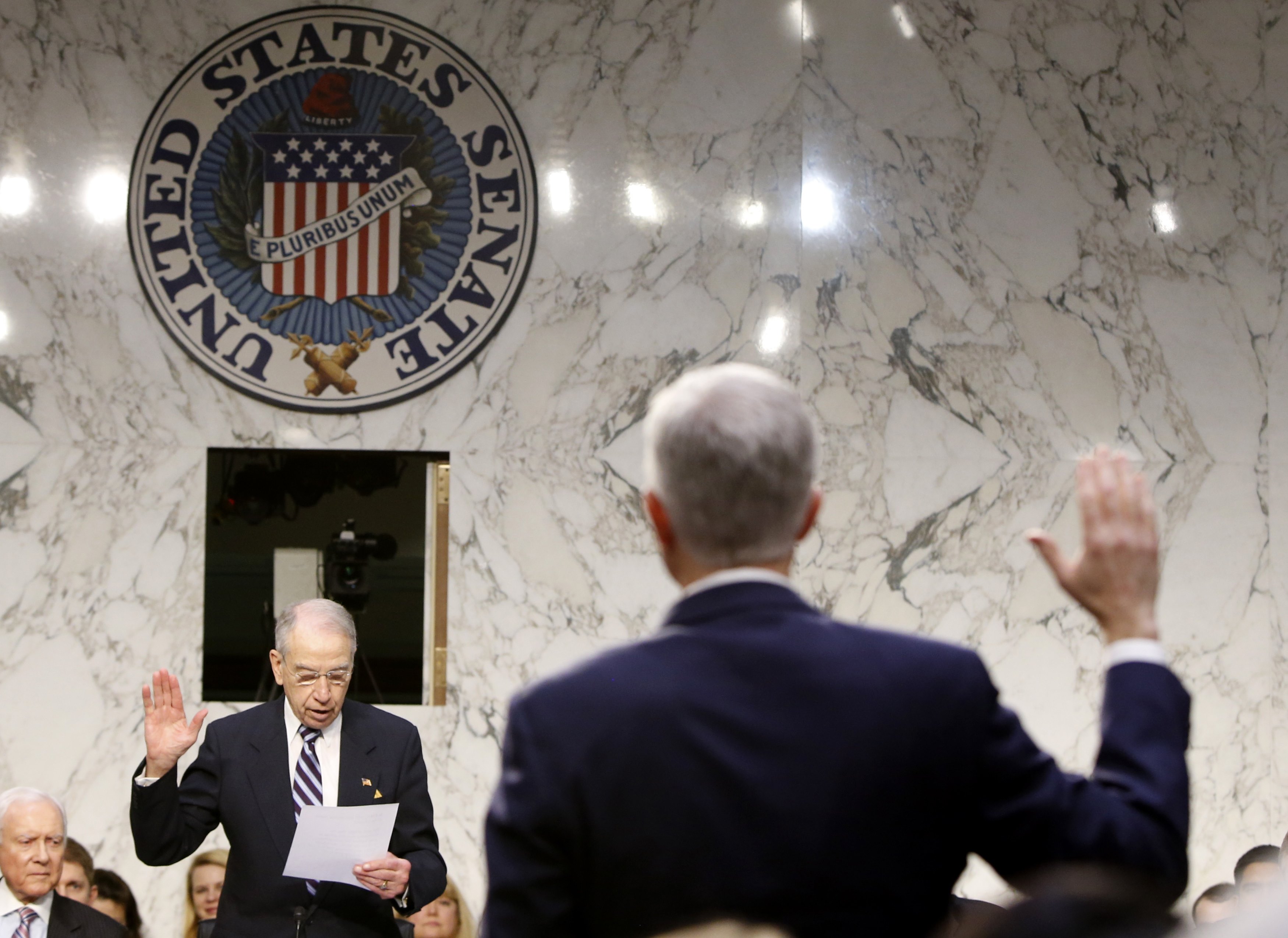 Το FBI επιβεβαίωσε ότι ερευνά πιθανές συνδέσεις Ρωσίας – εκστρατείας Τραμπ