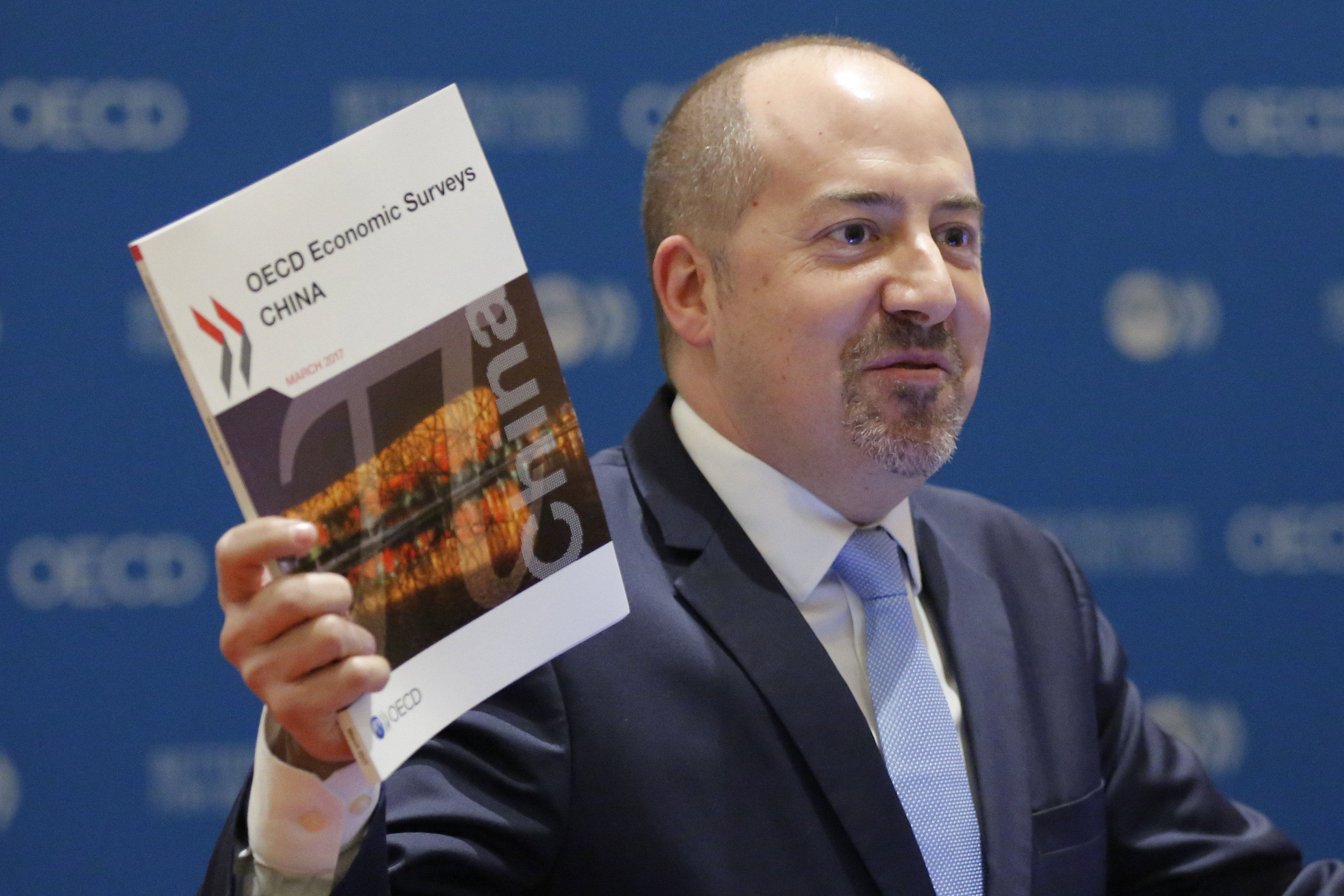 Καμπανάκι κινδύνου από τον ΟΟΣΑ για την κινεζική οικονομία