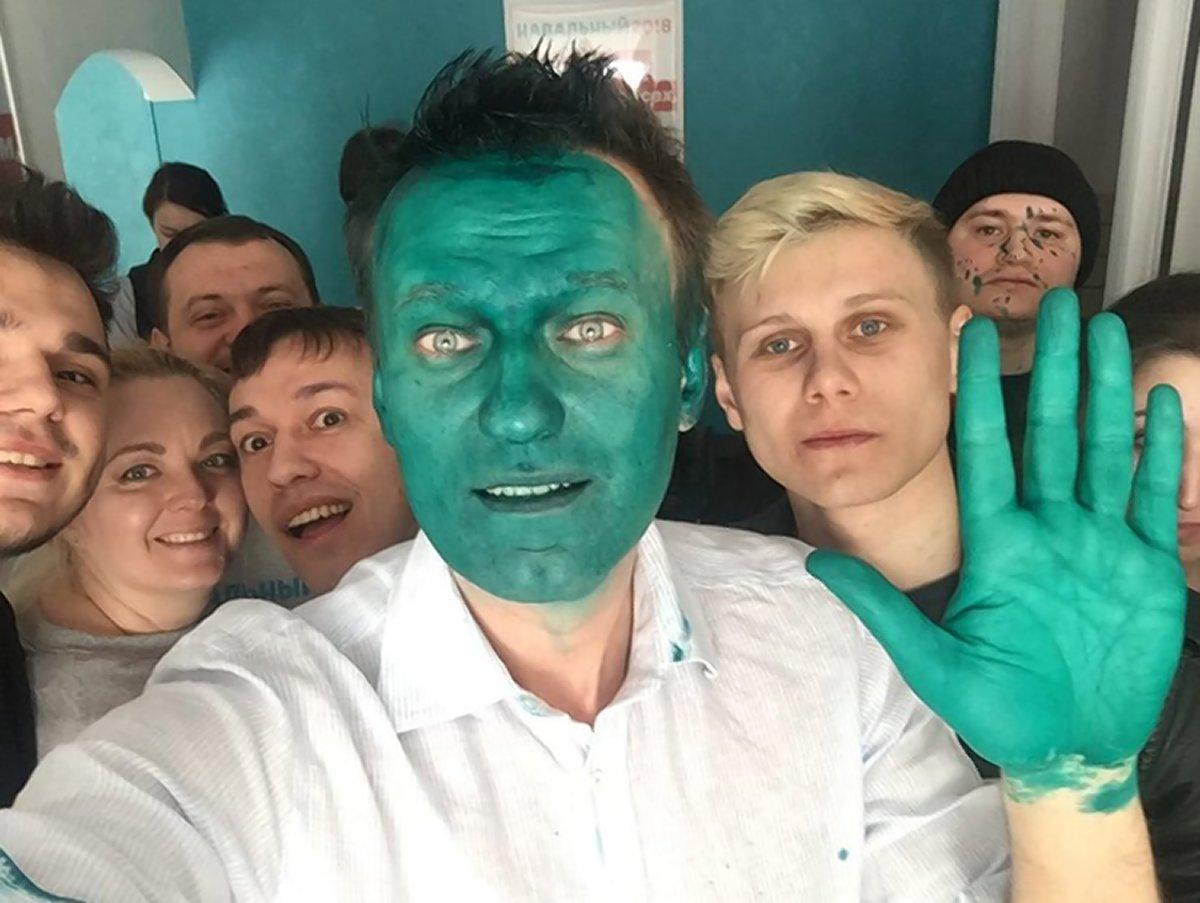 Επίθεση με πράσινη μπογιά κατά του αντιπάλου του Πούτιν, Αλεξέι Ναβάλνι