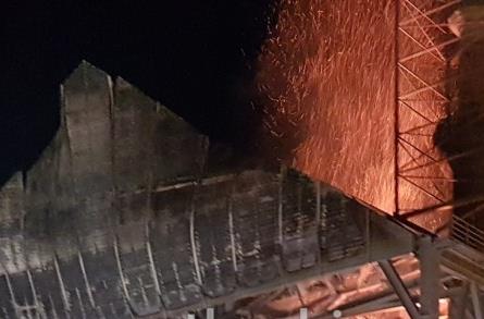 Εκτεταμένη η ζημιά από τη φωτιά στο τέμενος Βαγιαζήτ του Διδυμοτείχου