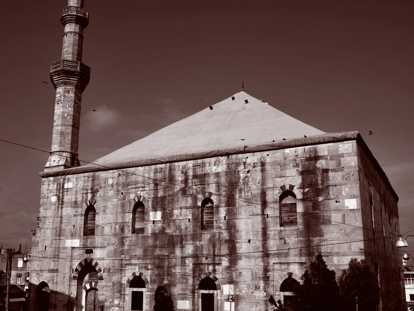 Άμεση αποκατάσταση της ζημιάς στο τέμενος Βαγιαζήτ ζητούν οι αρχαιολόγοι