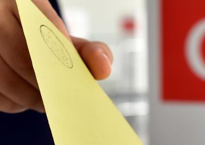 Στις κάλπες οι Τούρκοι της Γερμανίας