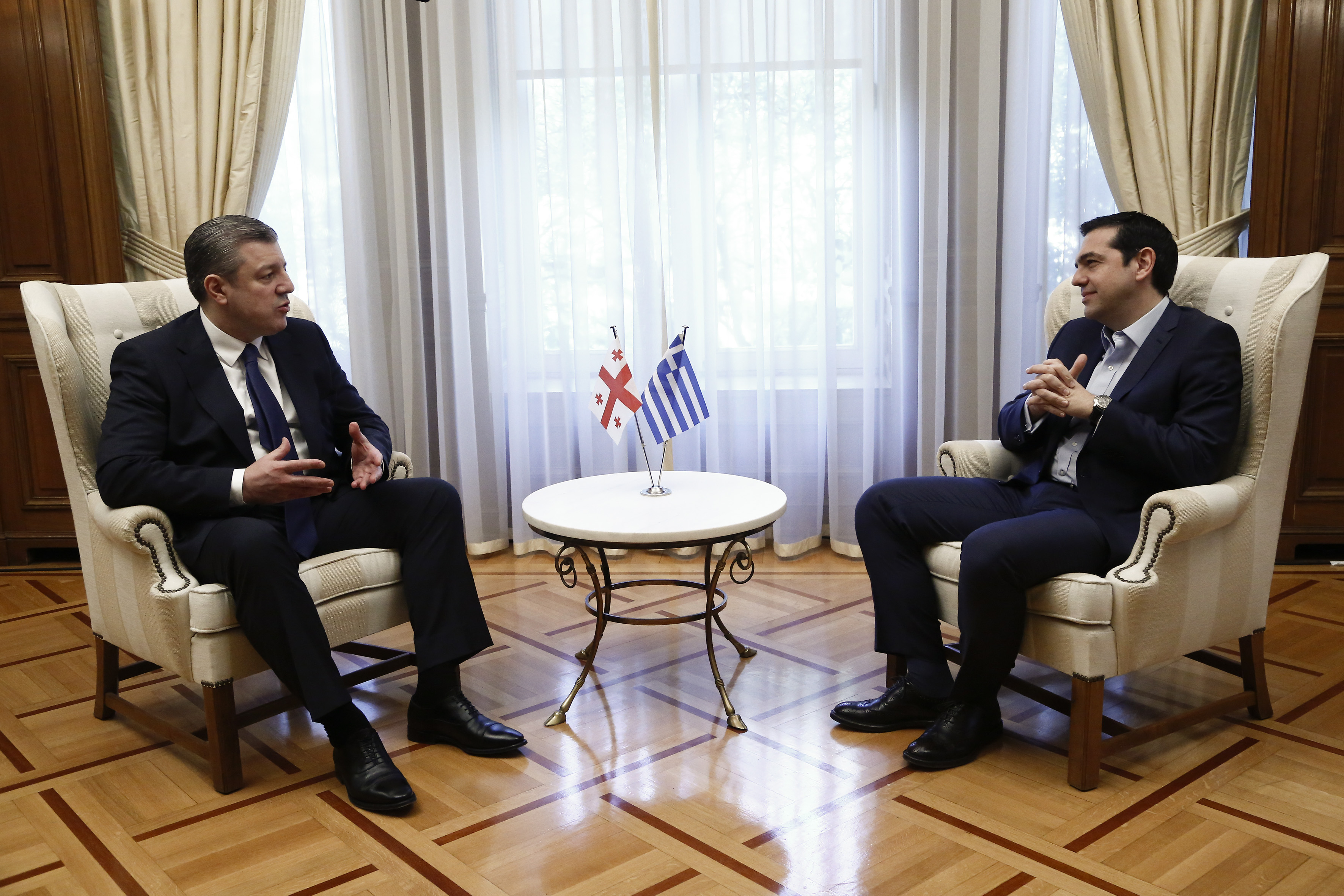 Συνάντηση Τσίπρα-Κβιρικασβίλι: Ιστορικοί δεσμοί μας συνδέουν με τη Γεωργία