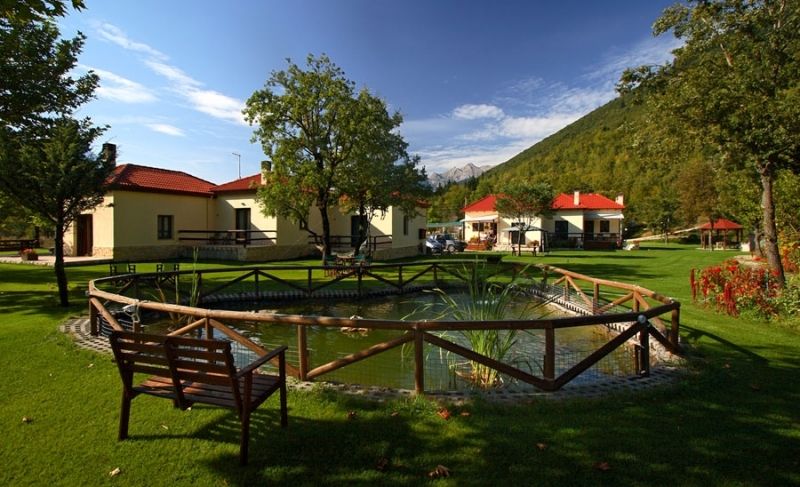 Ninemia  Hotel: Ασημένιο Βραβείο στα Tourism Awards  2017