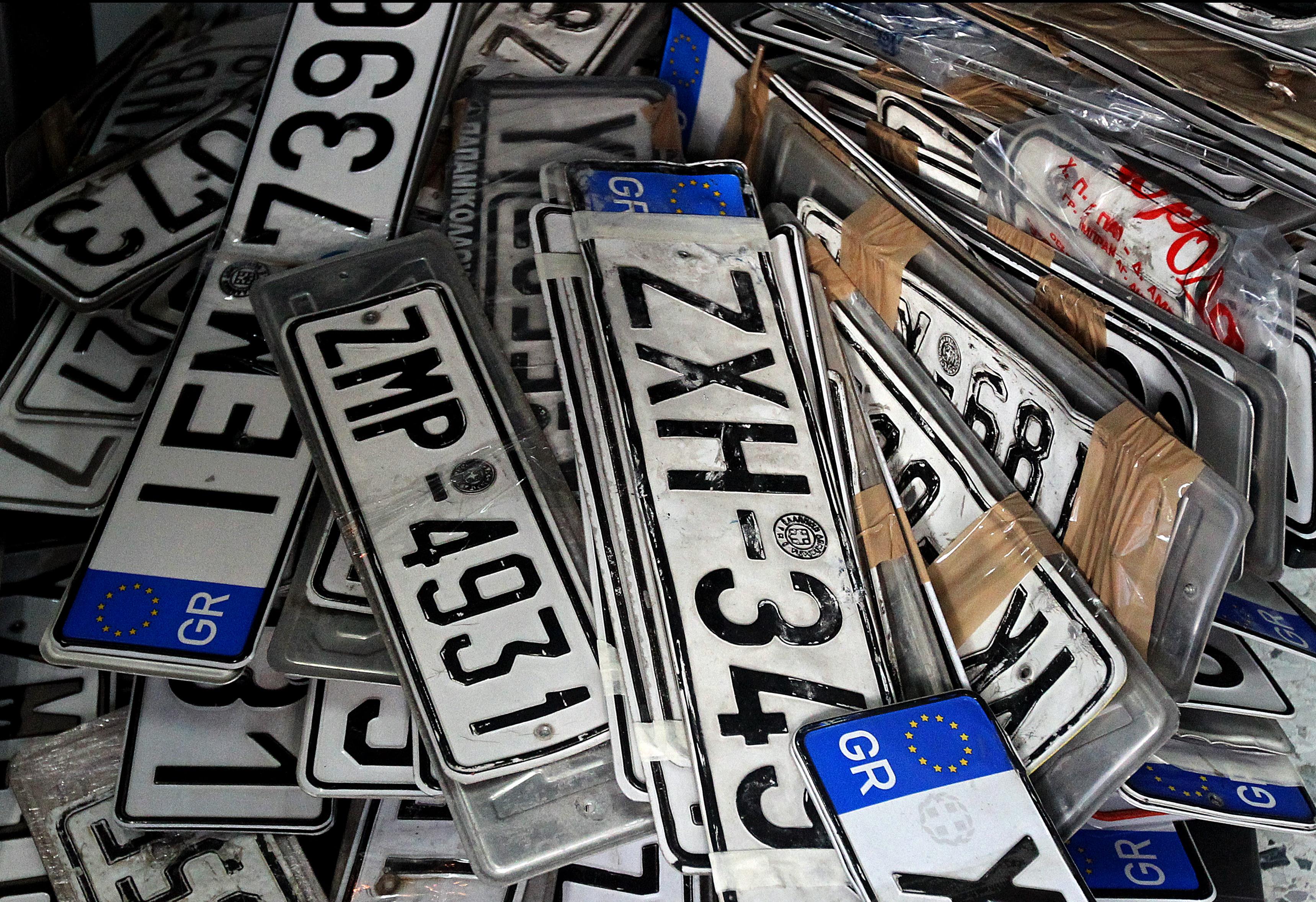 Επιστροφή πινακίδων ενόψει Πάσχα