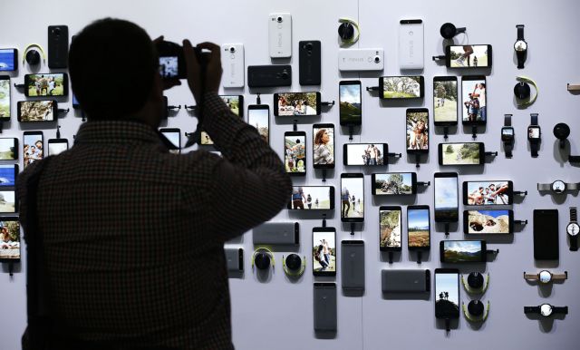 Εξαρθρώθηκε κύκλωμα απάτης με κινητά τηλέφωνα σε βάρος του Δημοσίου