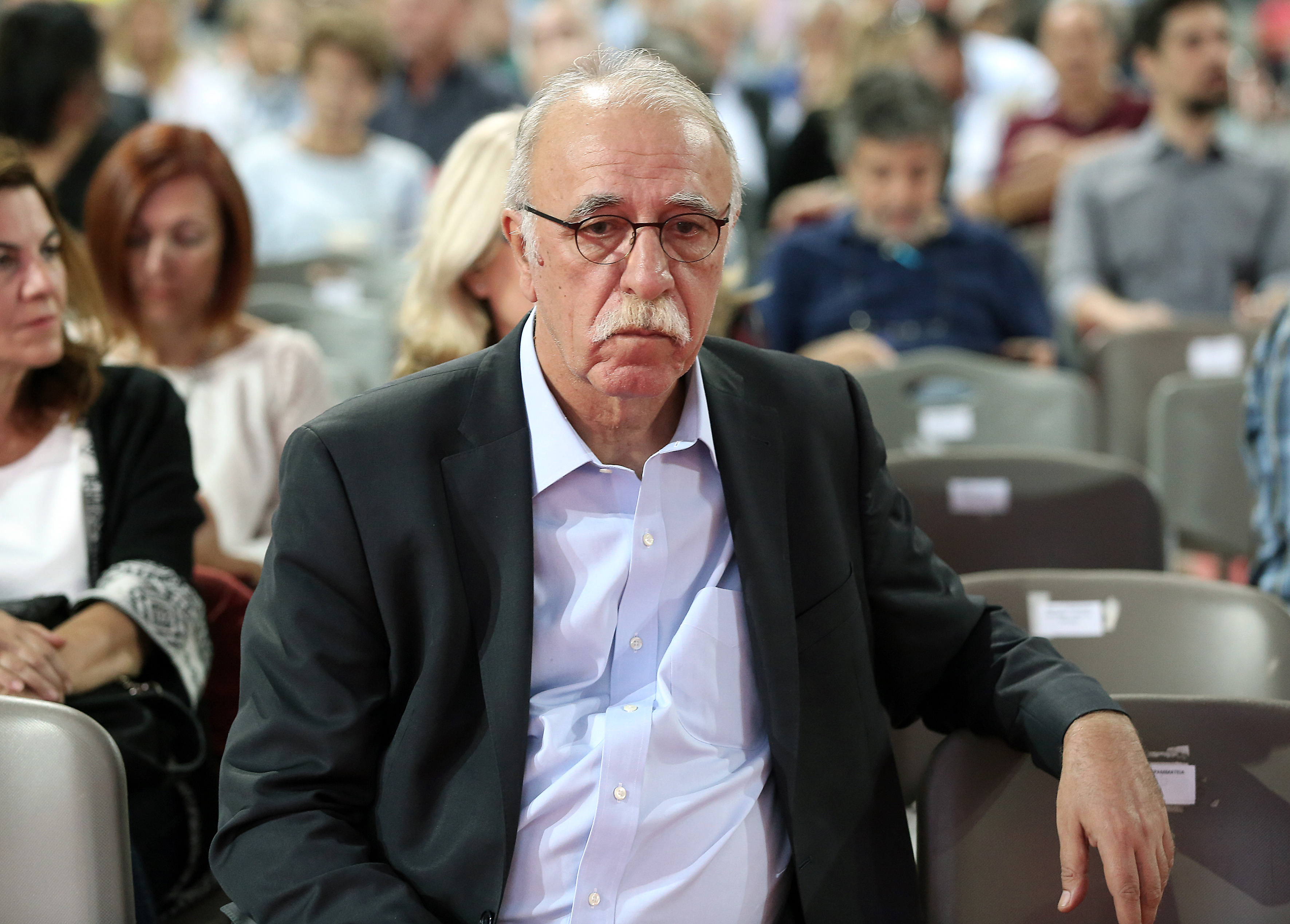 Βίτσας: Δεν θα υπάρξουν μέτρα για το 2017 και το 2018