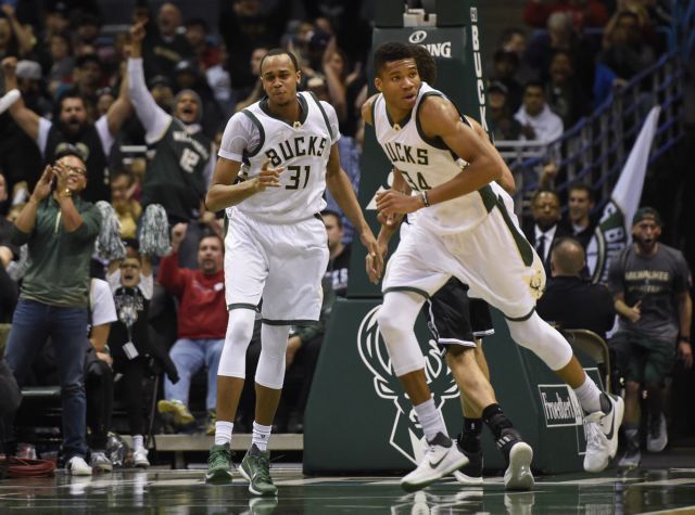 Μία ασίστ από το triple-double ο Giannis στην ήττα των Μπακς