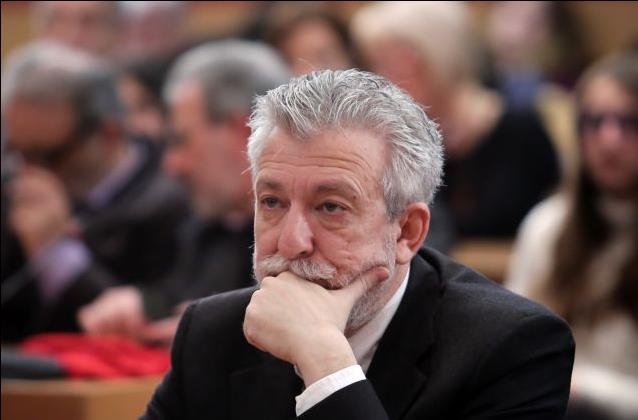 Αποδοκιμασίες σε Κοντονή σε δείπνο με δημοσιογράφους