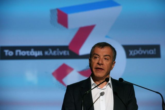 Θεοδωράκης για την αξιολόγηση: Στο τέλος ξυρίζουν τον γαμπρό