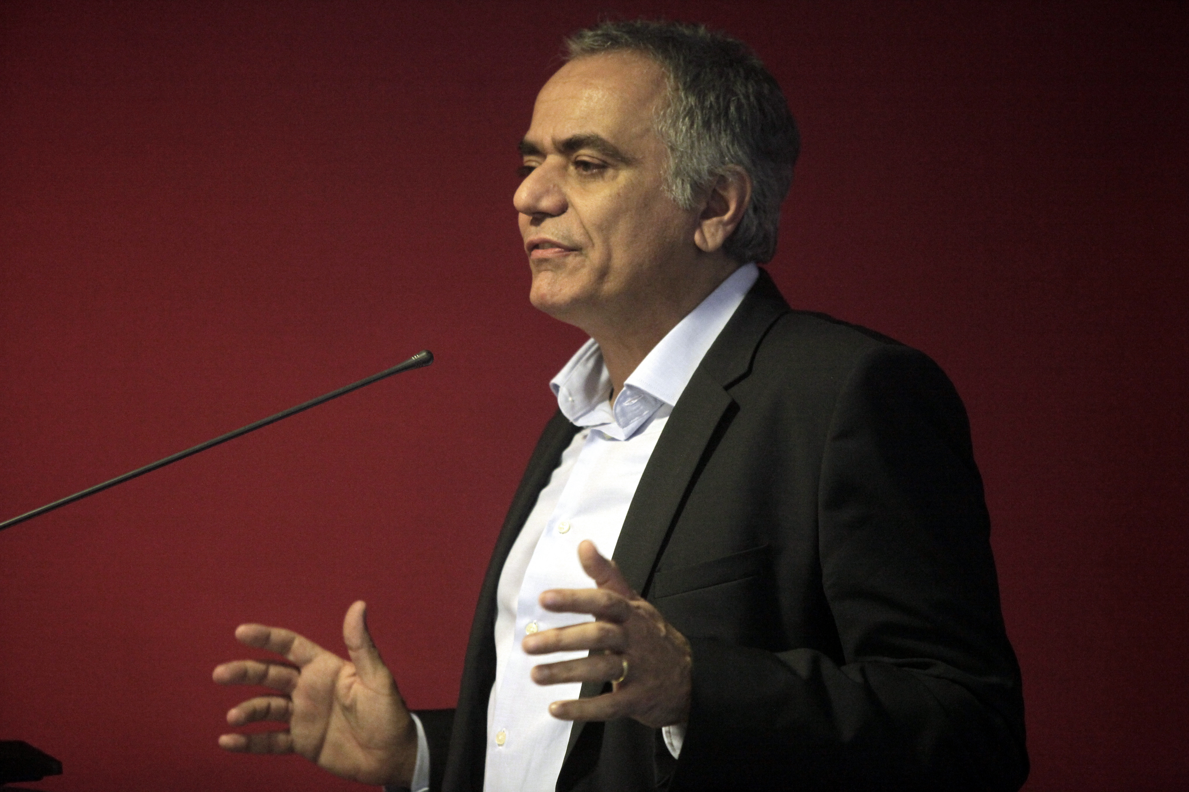 Σκουρλέτης: Παιχνίδι με σημαδεμένη τράπουλα η πώληση μονάδων της ΔΕΗ