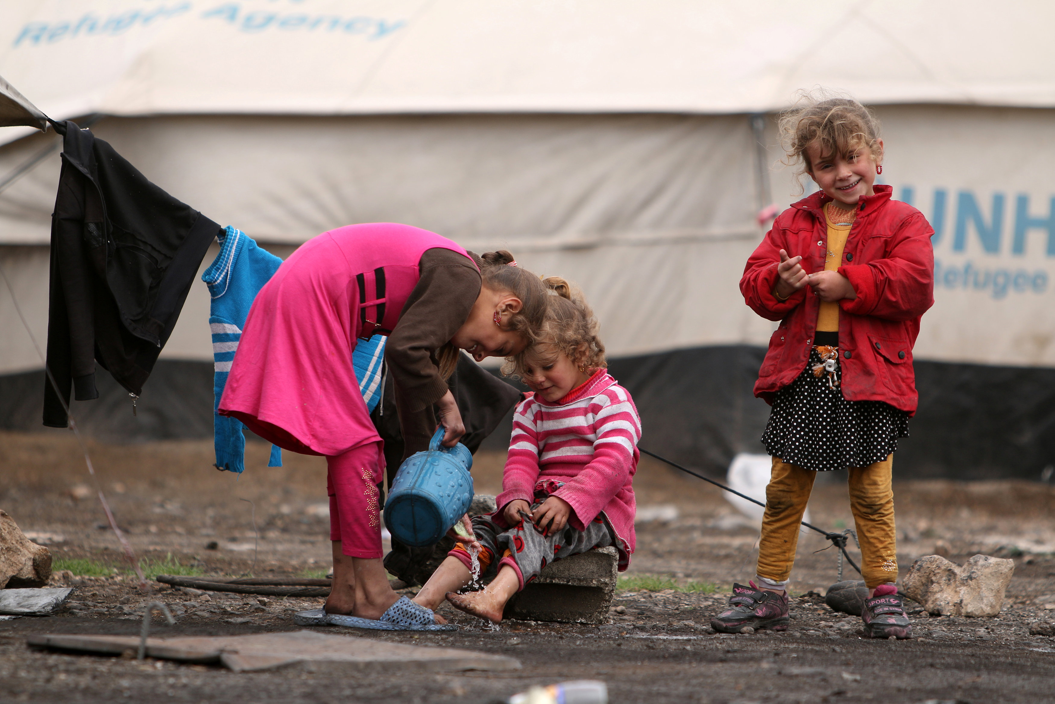 Παιδιά από τη Συρία: «Θα πάμε σύντομα σχολείο»