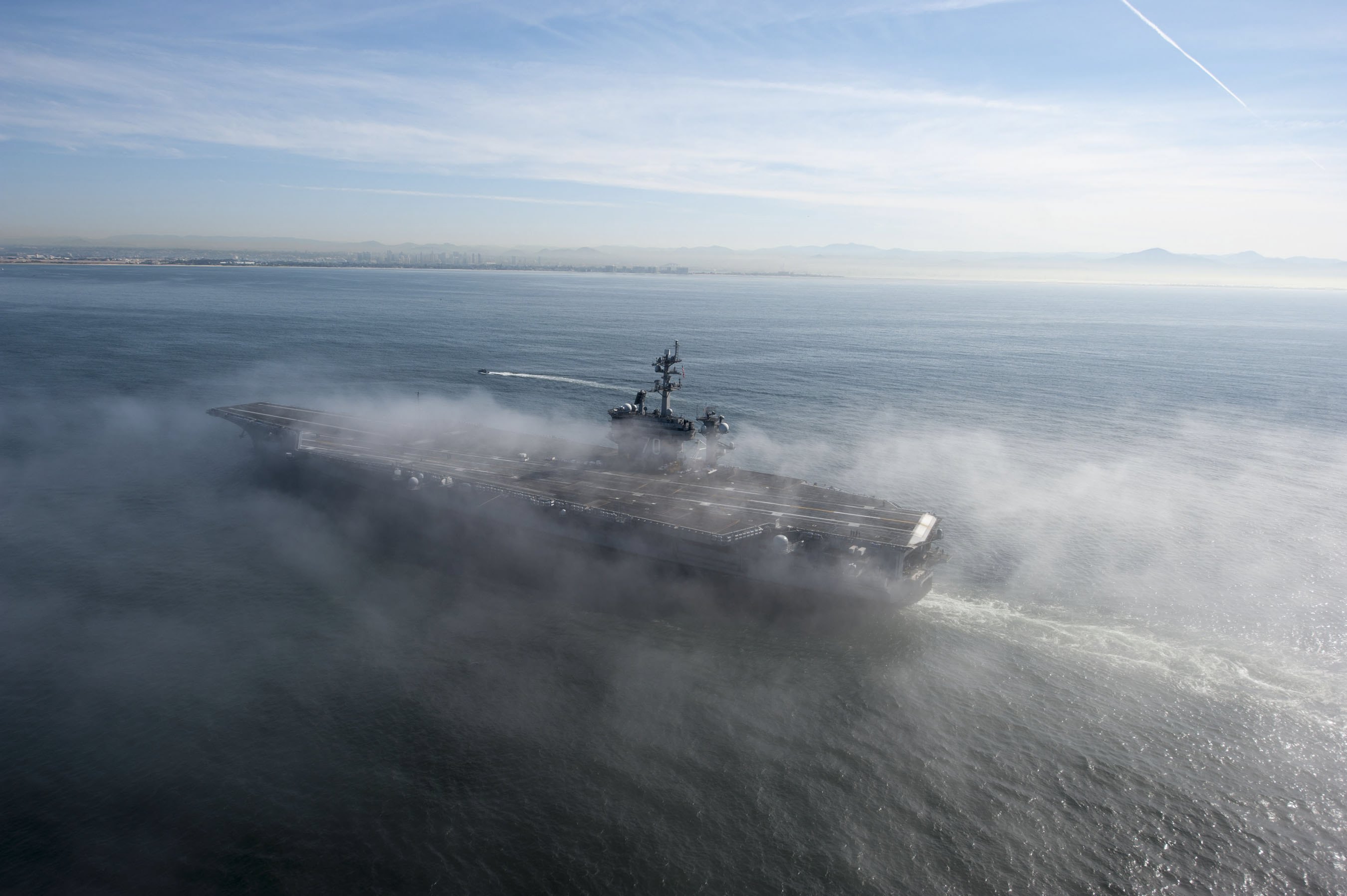 Αμερικανικά πολεμικά πλοία στη χερσόνησο της Κορέας