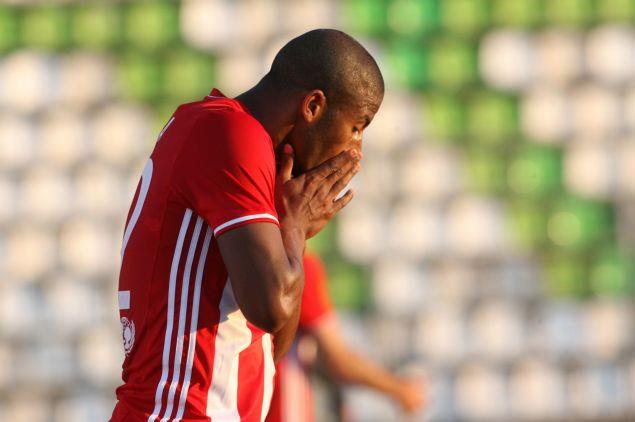 Αυτεπάγγελτη δίωξη ΕΠΟ σε Σεμπά για το χτύπημα στον Αραούχο