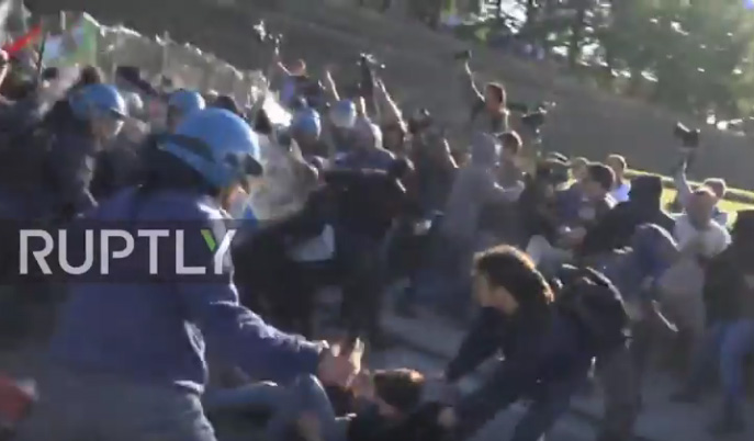 Ιταλία: Συγκρούσεις αστυνομίας-διαδηλωτών στο περιθώριο της G7