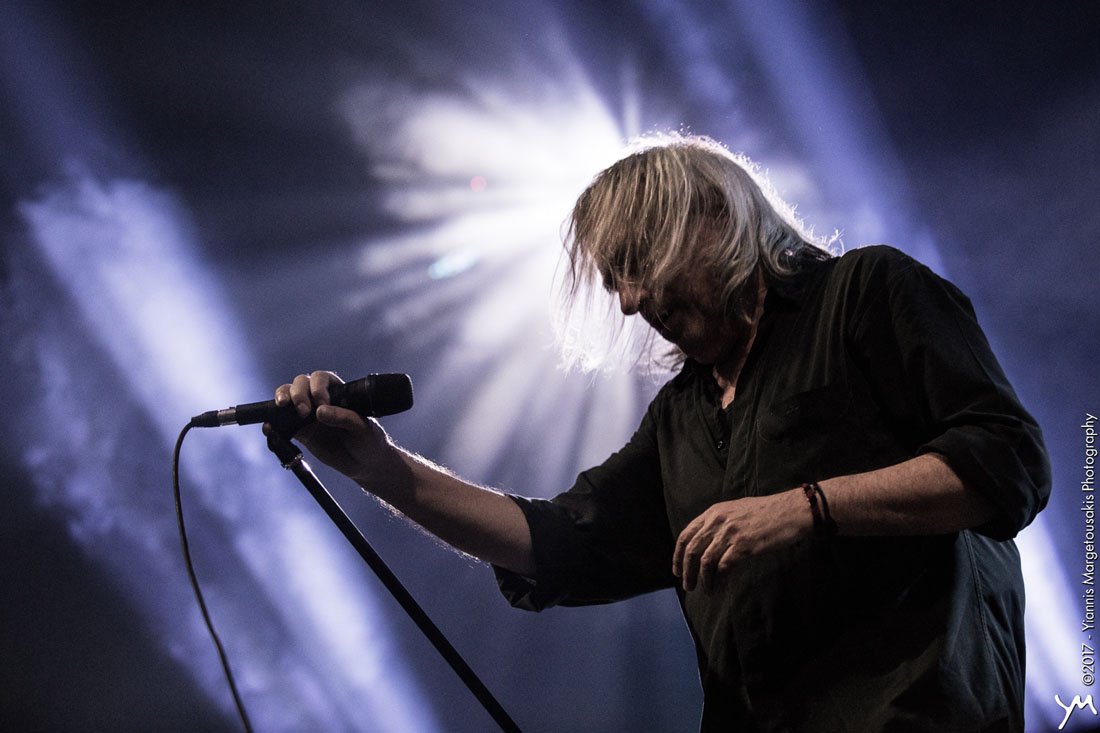 Συναυλία με Αγγελάκα-Διάφανα Κρίνα και άλλους στην Πλατεία Νερού