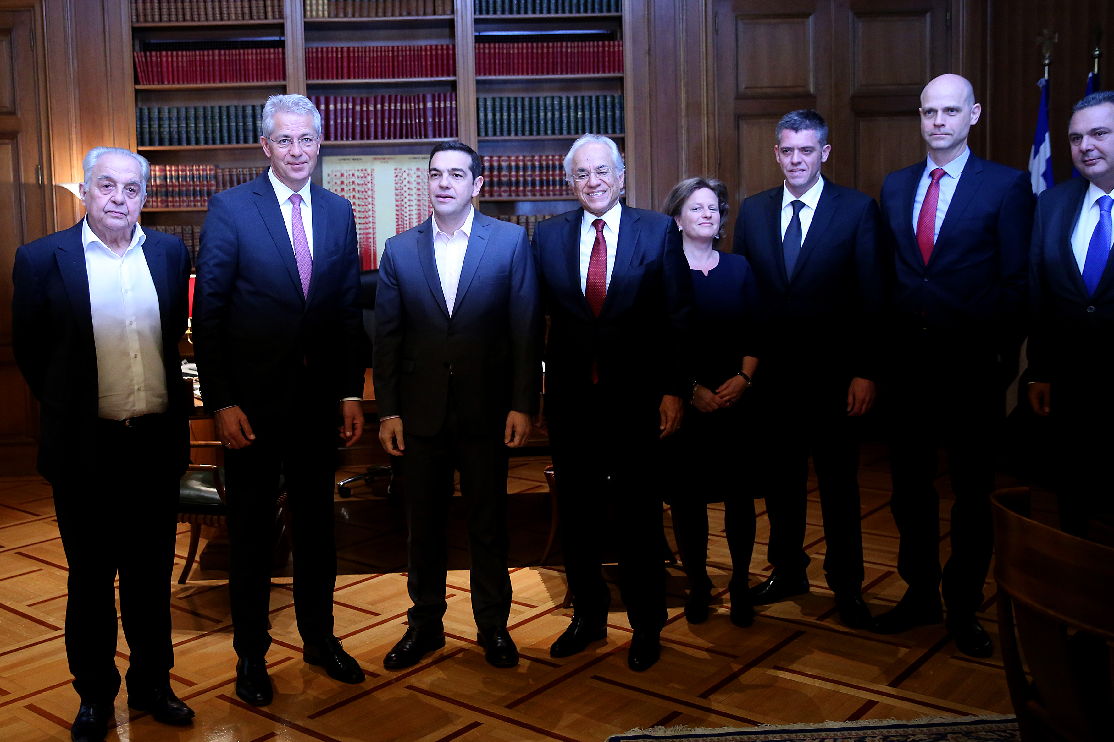 Τσίπρας: Θα βελτιωθεί η εικόνα των περιφερειακών αεροδρομίων