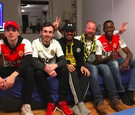Οπαδοί της Ντόρτμουντ φιλοξένησαν φίλους της Μονακό