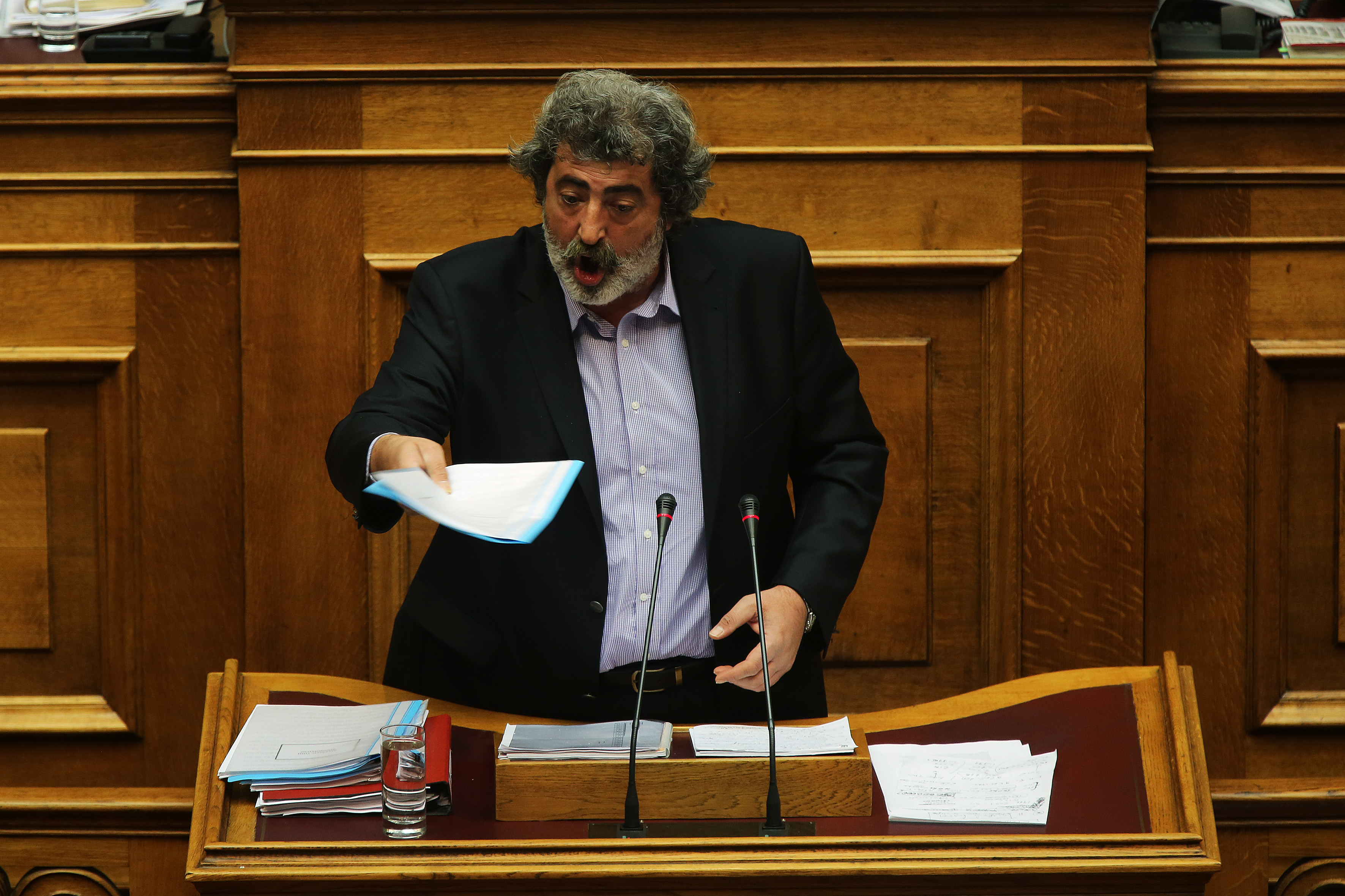 Πολάκης: Το μαύρο χρήμα στην υγεία φτάνει στο ένα τέταρτο του δημοσίου χρέους