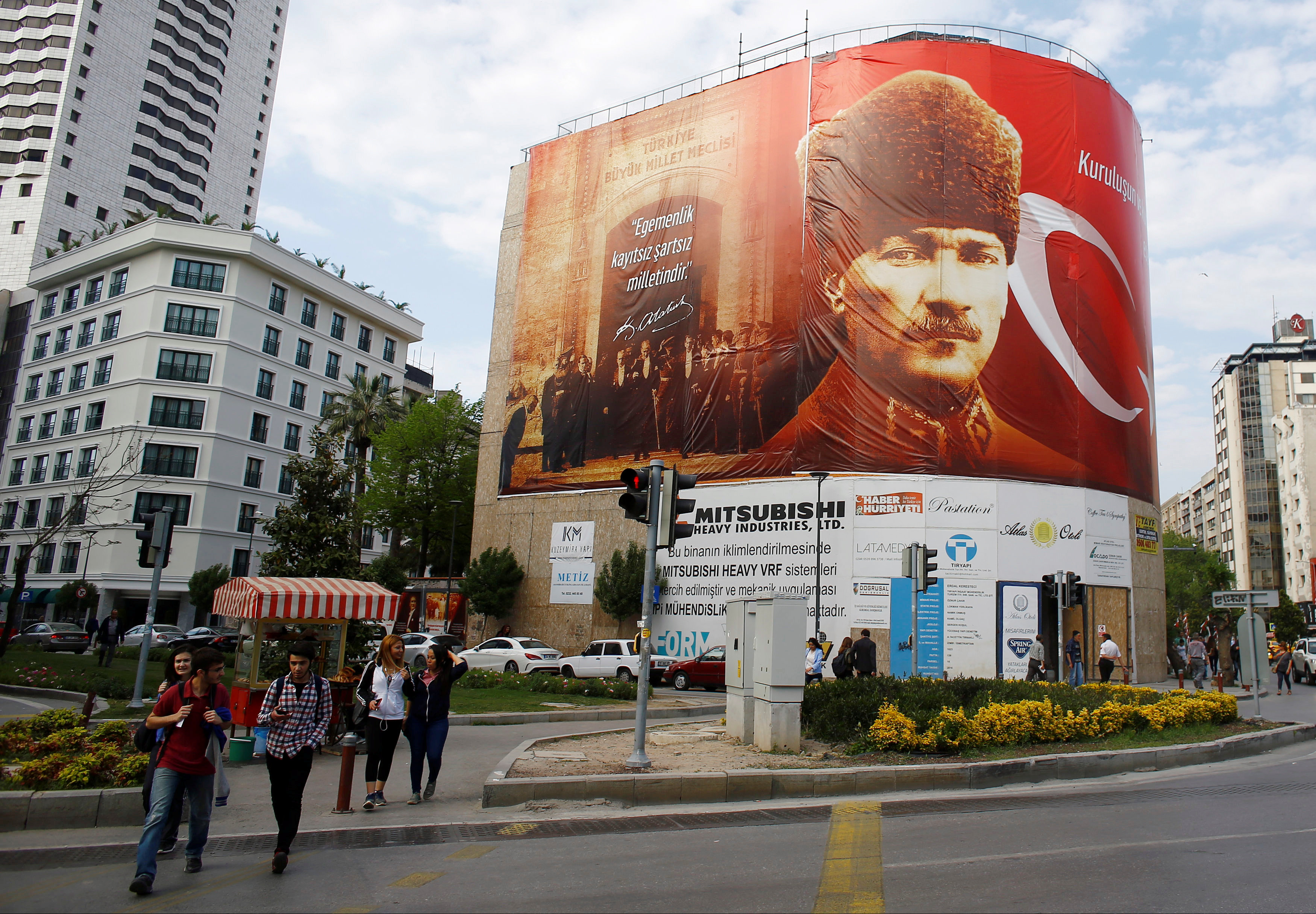 Ακύρωση του δημοψηφίσματος ζητά η κεμαλική αντιπολίτευση