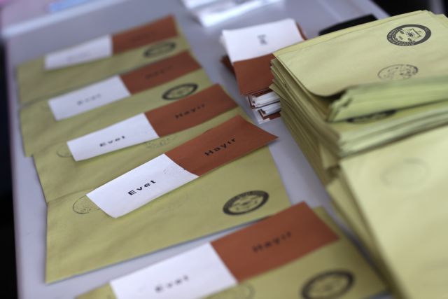 Προσφυγή για ακύρωση του δημοψηφίσματος και από το φιλοκουρδικό κομμα