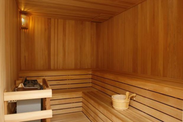 Τσεχία: Φρικτός θάνατος μητέρας και κόρης που παγιδεύτηκαν σε σάουνα