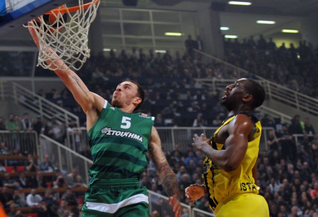 Στην Πόλη οι «αιώνιοι» για να μείνουν «ζωντανοί»