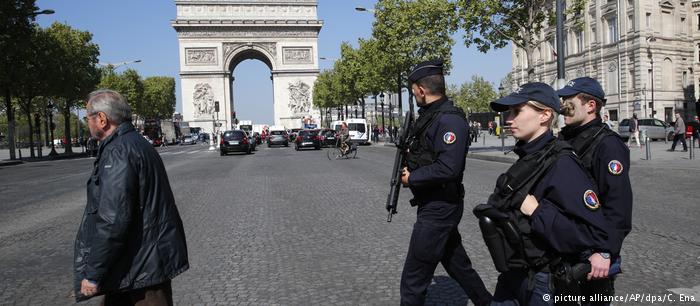 Ολοκληρώθηκε ο προεκλογικός αγώνας στη Γαλλία