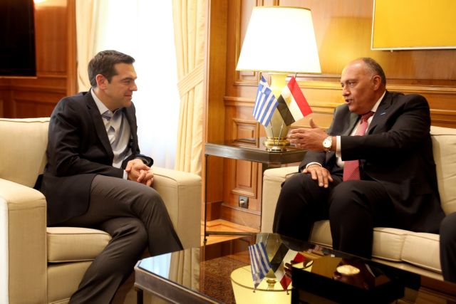 Συνάντηση Τσίπρα με τον υπουργό Εξωτερικών της Αιγύπτου
