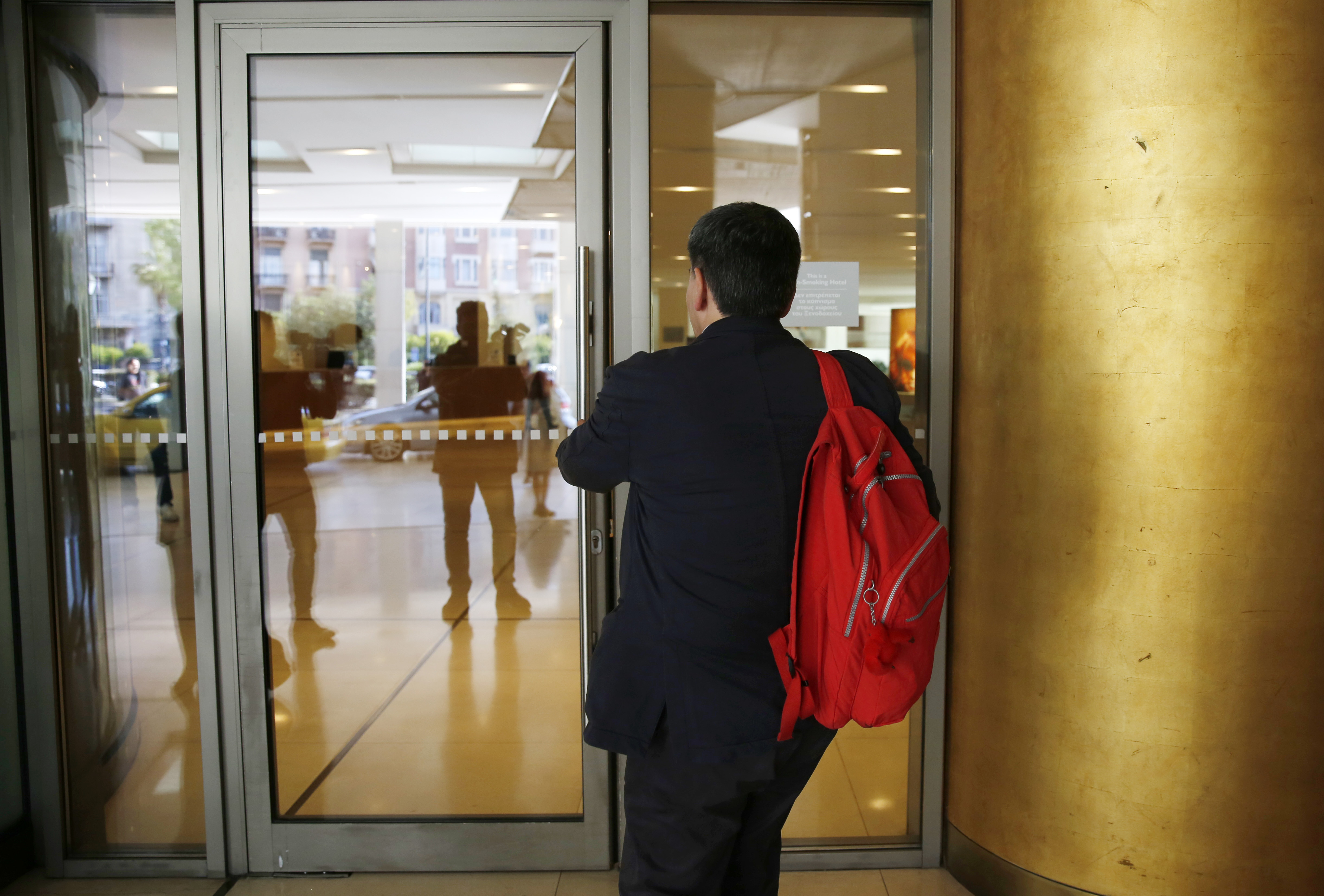 Πυρετώδεις διαπραγματεύσεις «με στόχο να κλείσουν όλα τα θέματα»