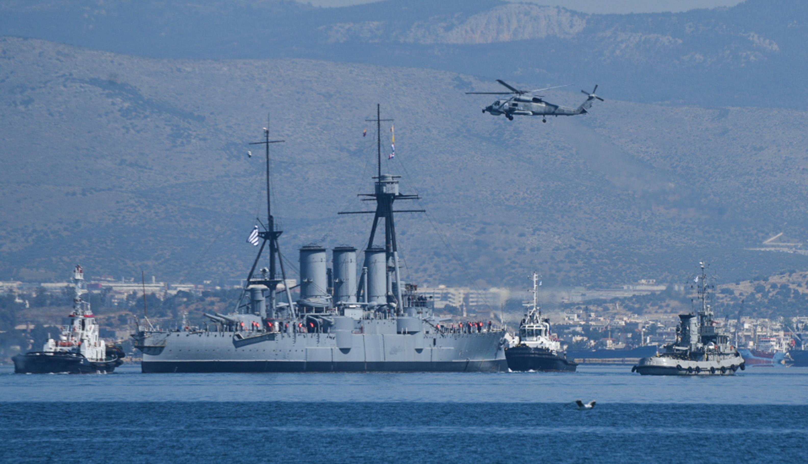 Μετακινήθηκε μετά από 14 χρόνια το θωρηκτό «Αβέρωφ»