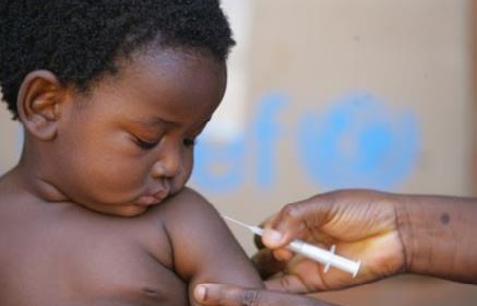 UNICEF: Εκατομμύρια παιδιά εξακολουθούν να μην λαμβάνουν σωτήρια εμβόλια