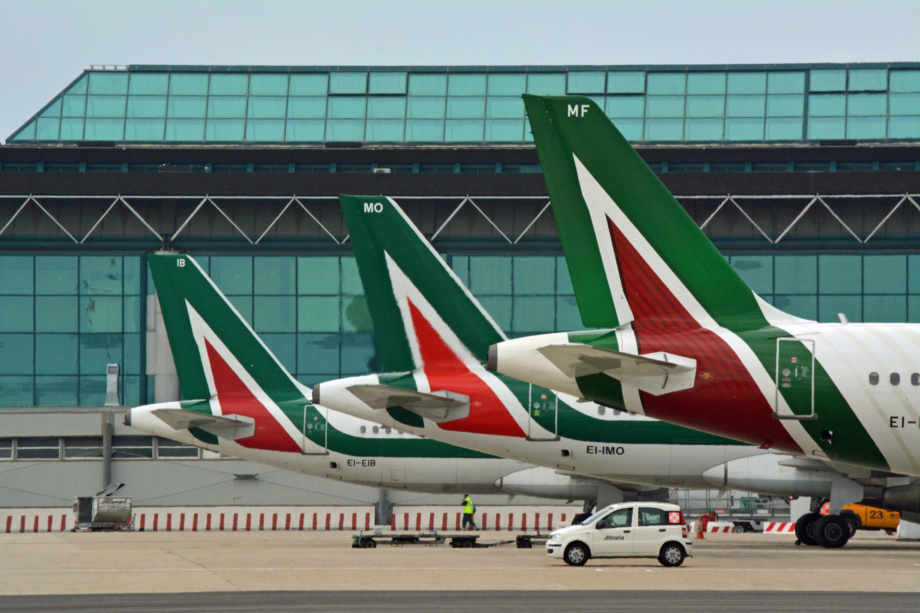 Τζεντιλόνι: Δεν υπάρχουν οι προϋποθέσεις για εθνικοποίηση της Alitalia