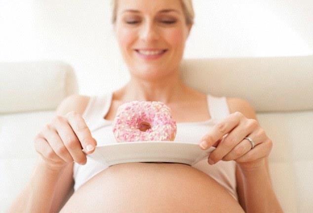 Η μητρική κατανάλωση φρουκτόζης ένοχη για λιπώδες ήπαρ στο παιδί