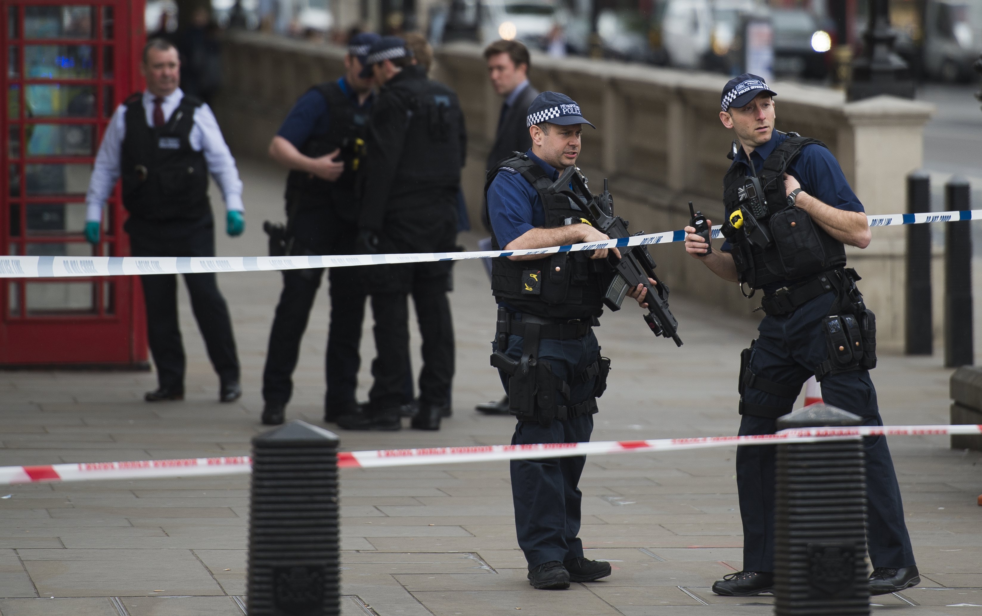 «Τρομοκρατική συνωμοσία» στο Λονδίνο ισχυρίζεται ότι απέτρεψε η αστυνομία