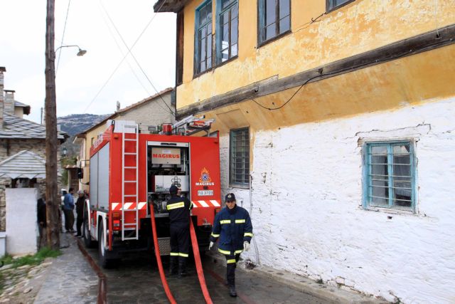 Νεκρός ανασύρθηκε άνδρας μετά από πυρκαγιά σε εγκαταλελειμμένο σπίτι