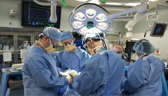 Χάκερ εκβιάζουν πελάτες κλινικής πλαστικής χειρουργικής στη Λιθουανία
