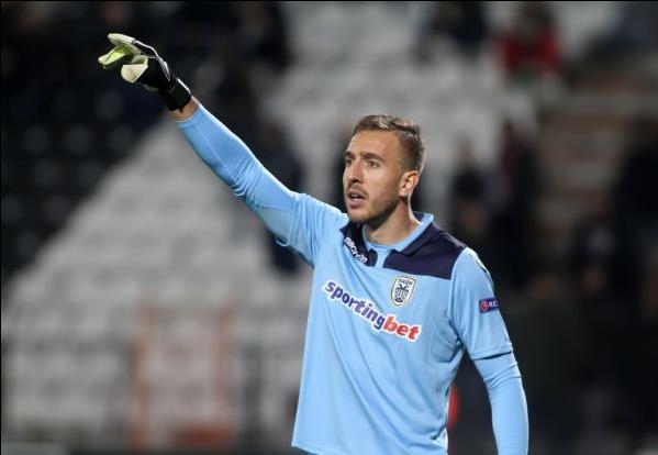 Από έξι έως οκτώ μήνες εκτός δράσης ο Γλύκος