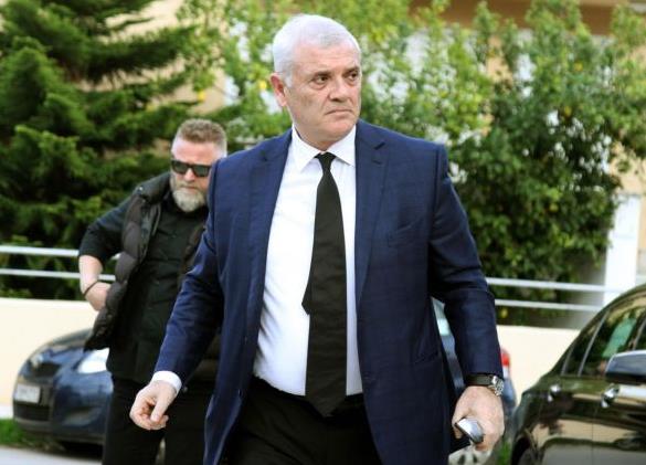 Ψυχολογικές «ντόπες» Μελισσανίδη στο ξενοδοχείο της ΑΕΚ