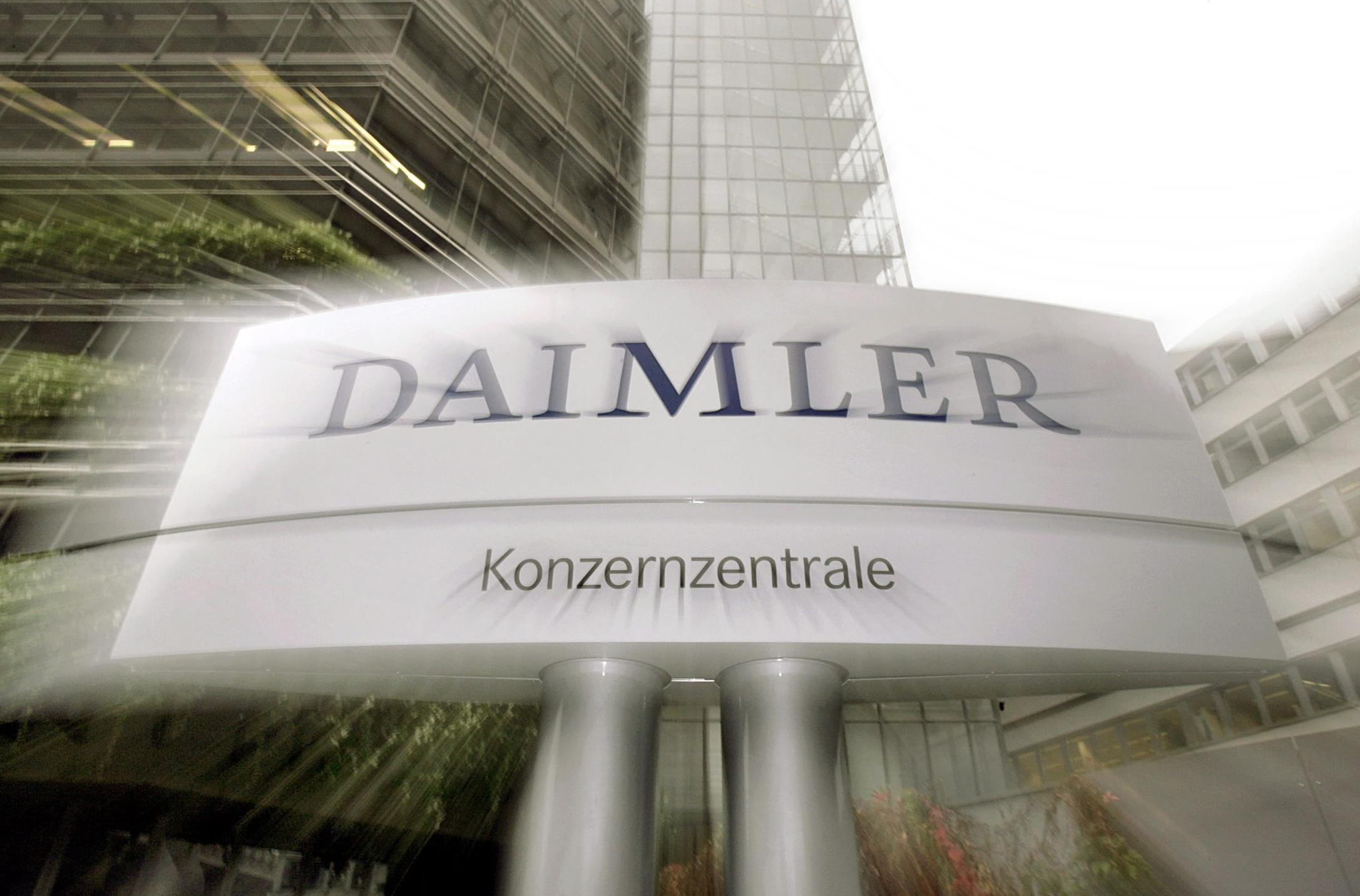 Έρευνα στα γραφεία της Daimler για το σκάνδαλο εκπομπής ρύπων