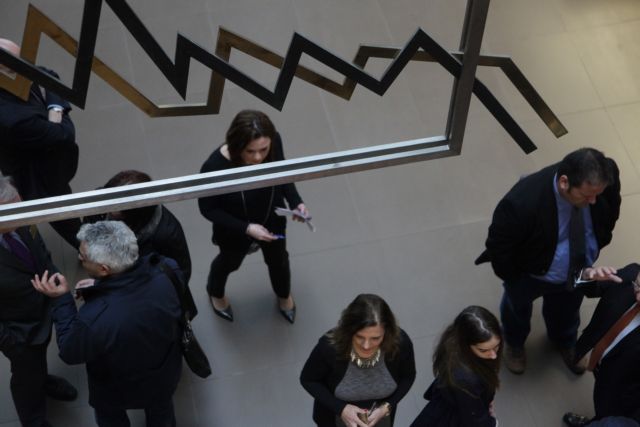 Πάρτι στο Χρηματιστήριο μετά την προκαταρκτική συμφωνία