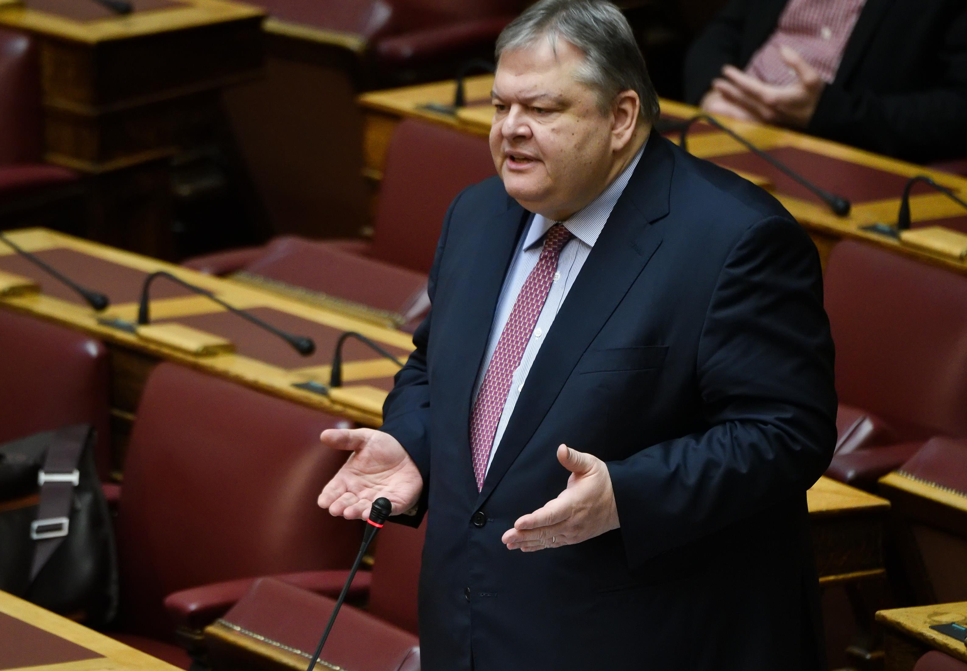 Βενιζέλος: Η έξοδος από το μνημόνιο ως είσοδος στο επόμενο