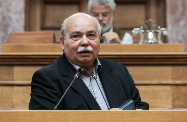 Βούτσης: Την Πέμπτη θα έχουμε απαντήσεις για τις τηλεοπτικές άδειες