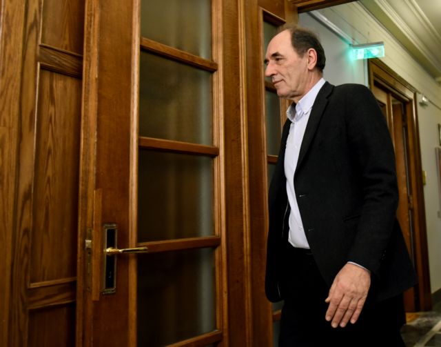 Για ιταλικές επενδύσεις στην ενέργεια συζητήσαν Σταθάκης – Καλέντα