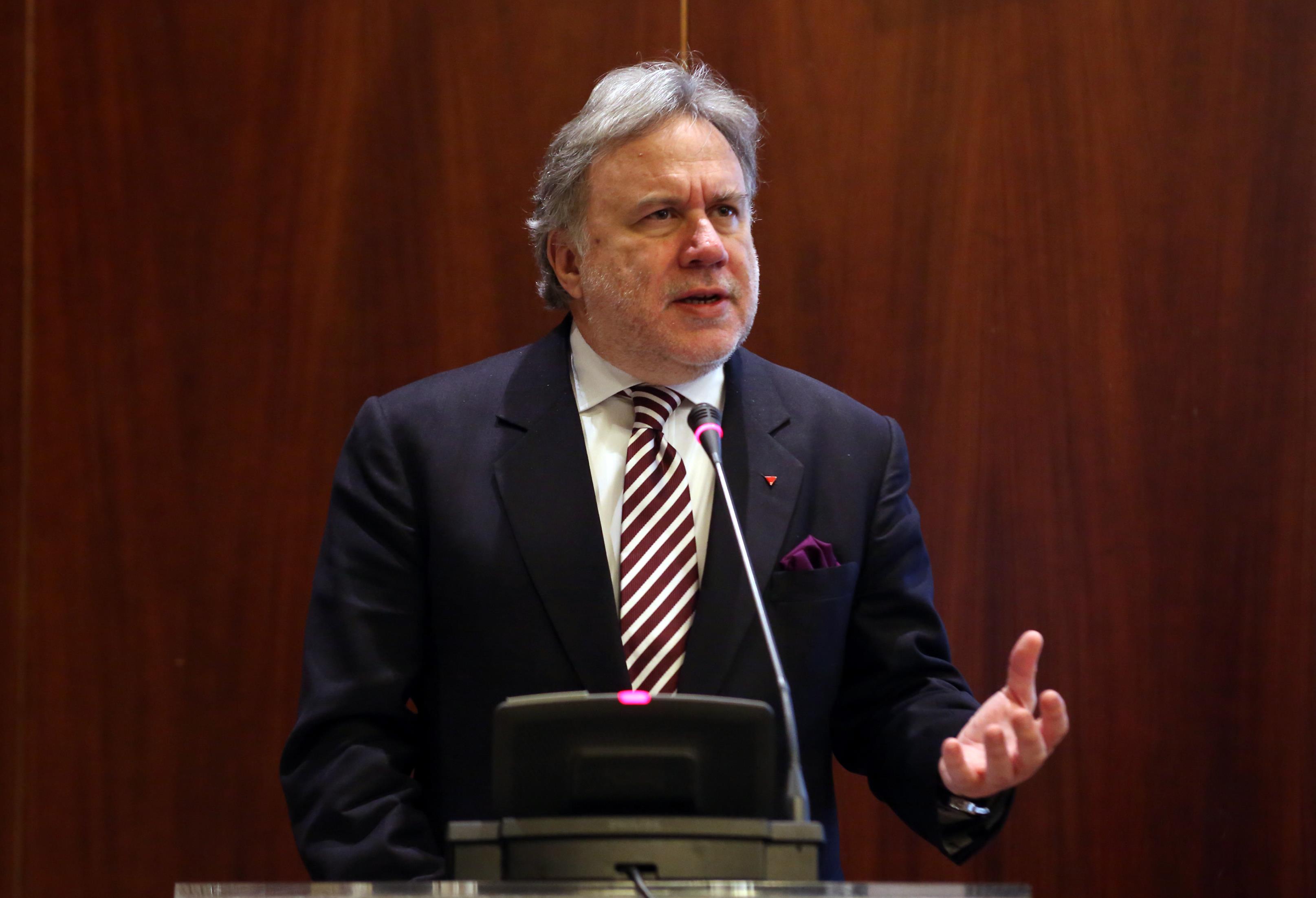 Συμφωνίες για ναυτιλία, ενέργεια και μεταφορές μεταξύ Ελλάδας – ΗΑΕ